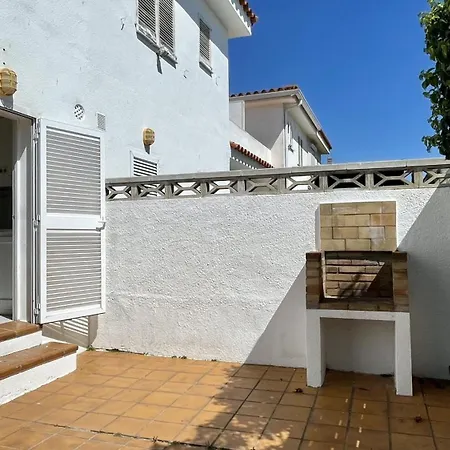 Сasa de vacaciones La Vinya 99 B *