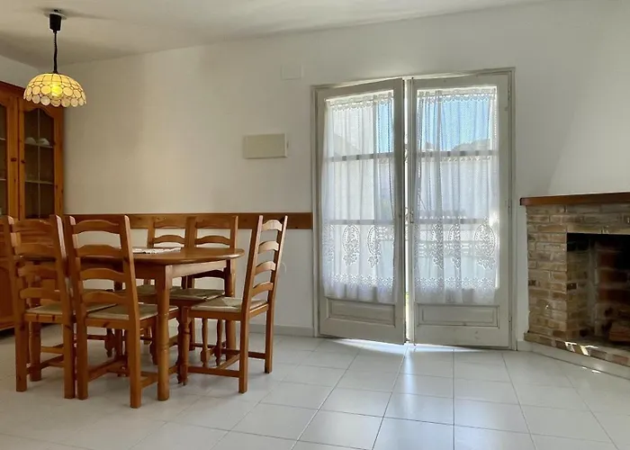 La Vinya 99 B 度假居 *